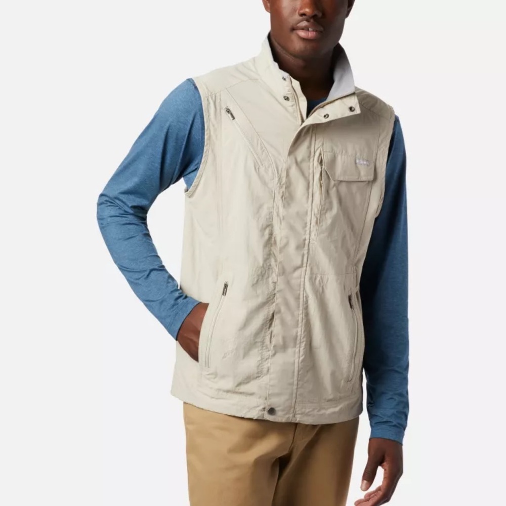 Columbia Men’s Silver Ridge™ II Vest XL beige utility UB protection zip pockets
